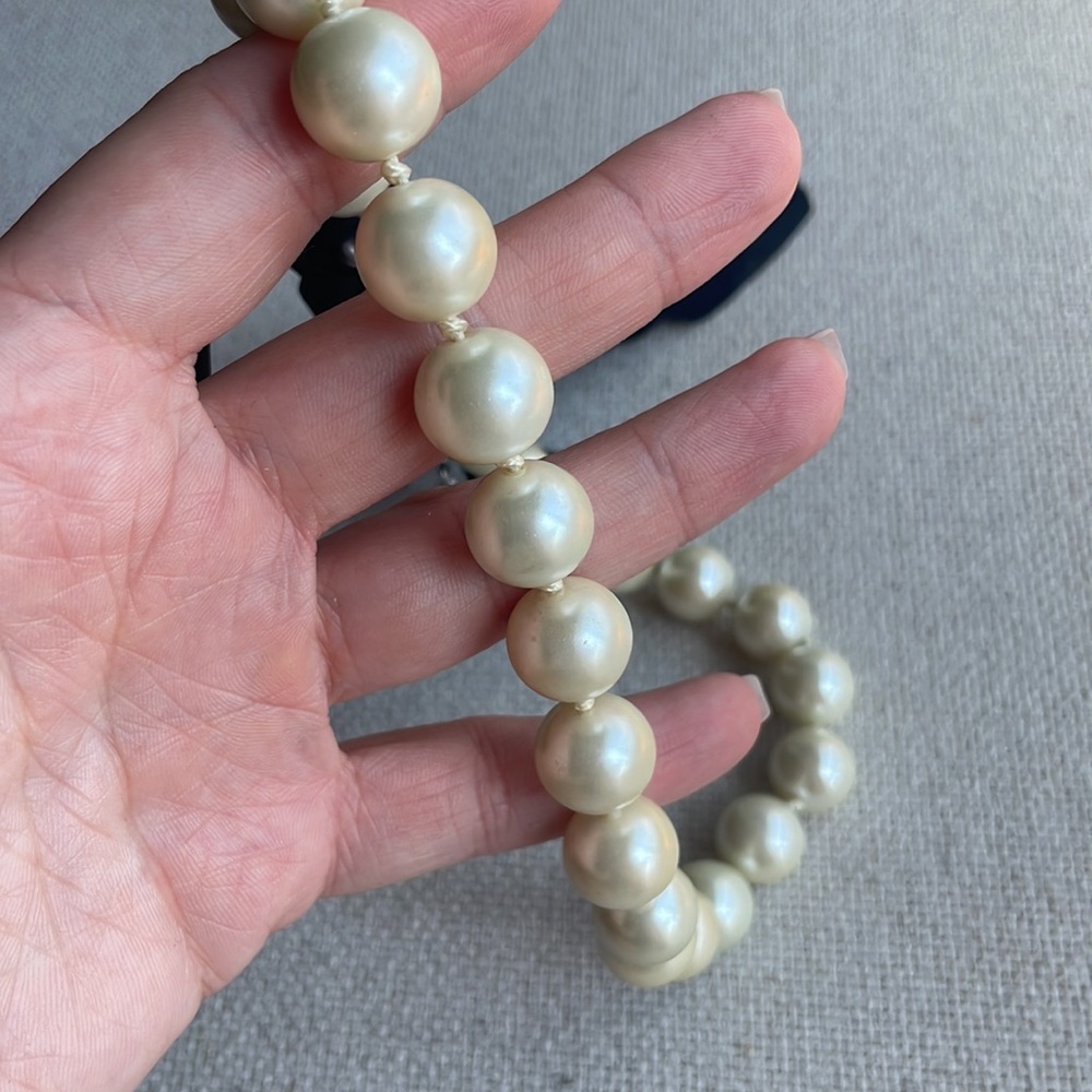 Pearls - Picture 5 of 6